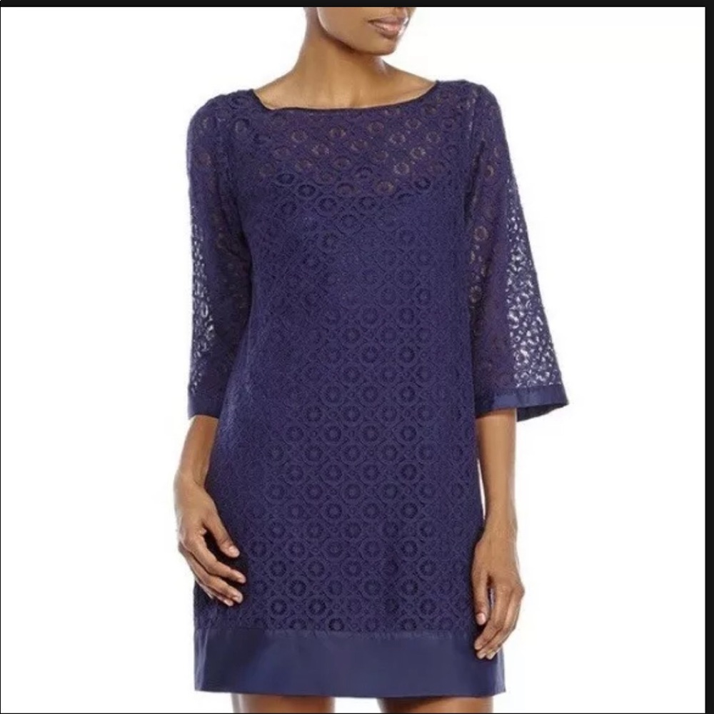 Laundry by Shelli Segal Lace Overlay Shift Dress Purple 3/4 bell sleeves Size 4